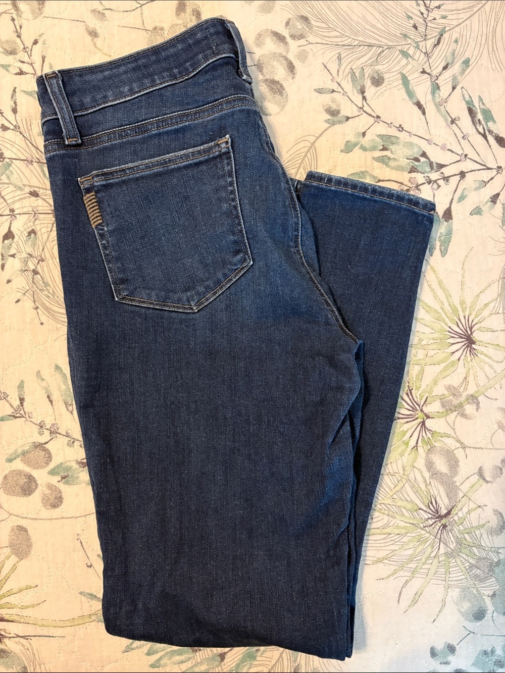 PAIGE Verduro Ankle Dark Blue Cropped Ankle Jeans